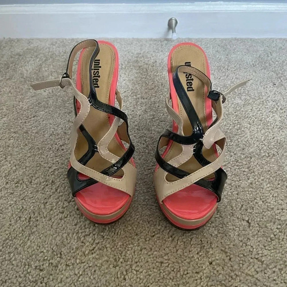 Unlisted by Kenneth Cole high heel sandals - Picture 2 of 3